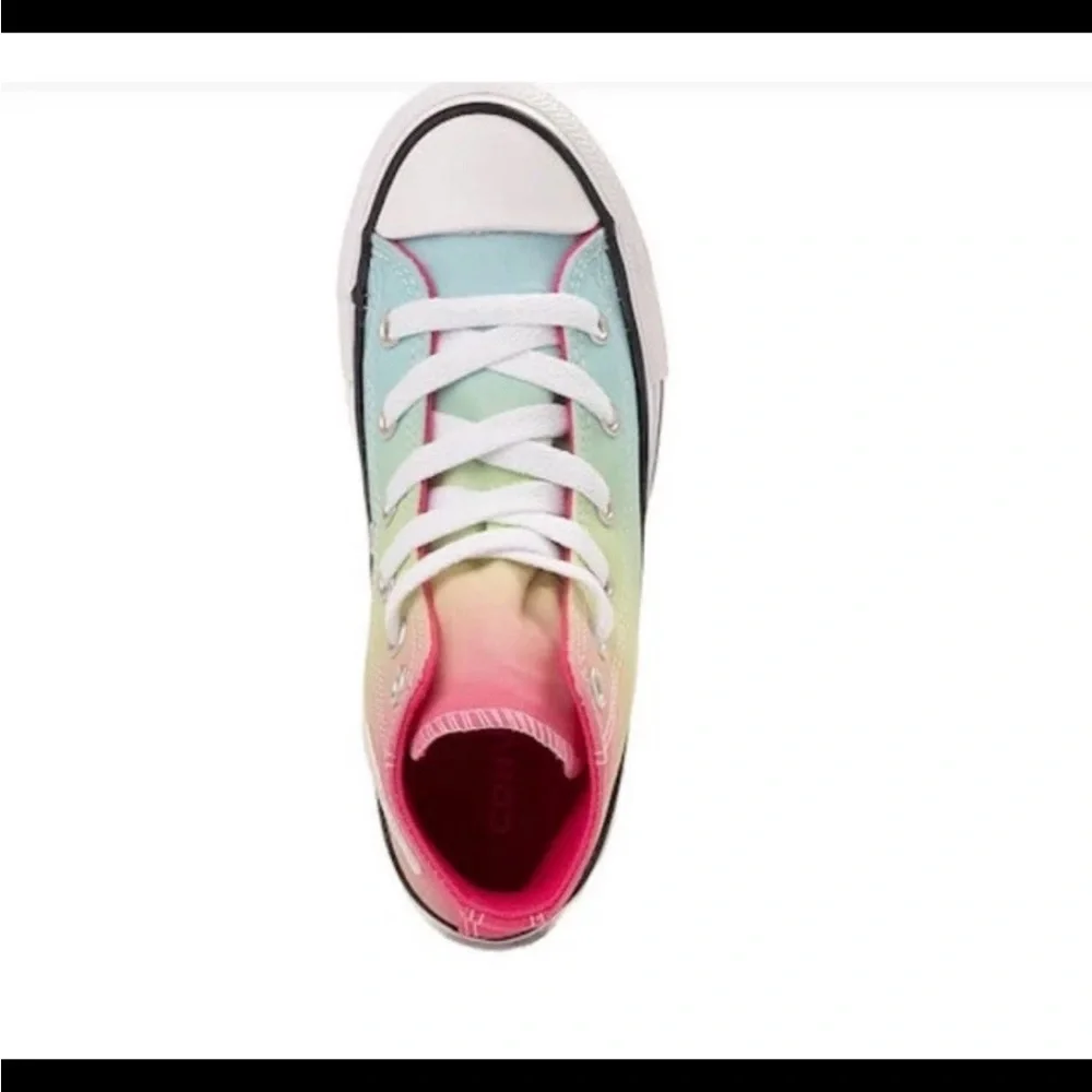 Converse Size 7 Chuck Taylor All Star HI TOP Rainbow Shoes